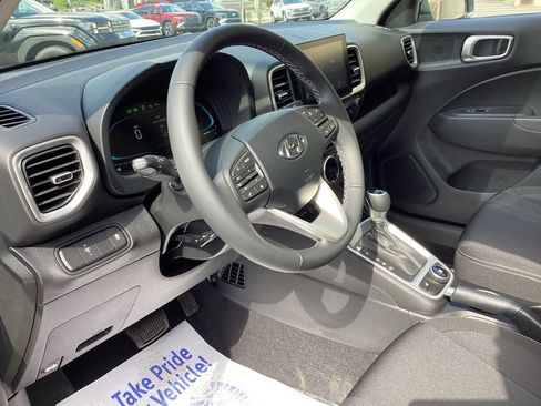 New 2026 Hyundai Venue SEL FWD image 22