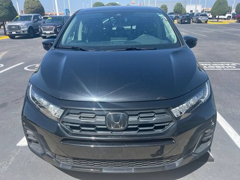 Used 2025 Honda Odyssey EX-L image 2