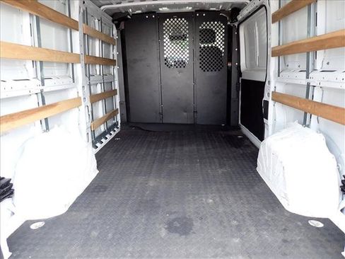 Used 2025 RAM ProMaster 2500 w/ U-Haul Equipment Group FWD image 9