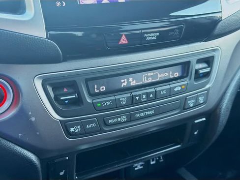 Used 2020 Honda Ridgeline RTL image 12