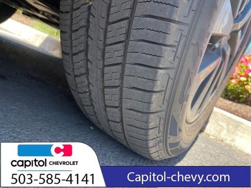 Used 2022 Subaru Outback AWD/4WD image 35
