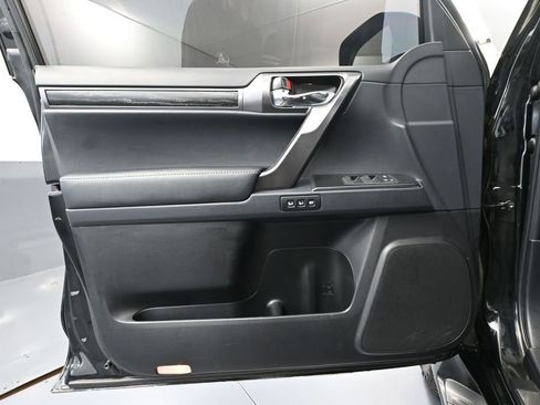 Used 2023 Lexus GX 460 w/ Black Line Special Edition AWD/4WD image 19