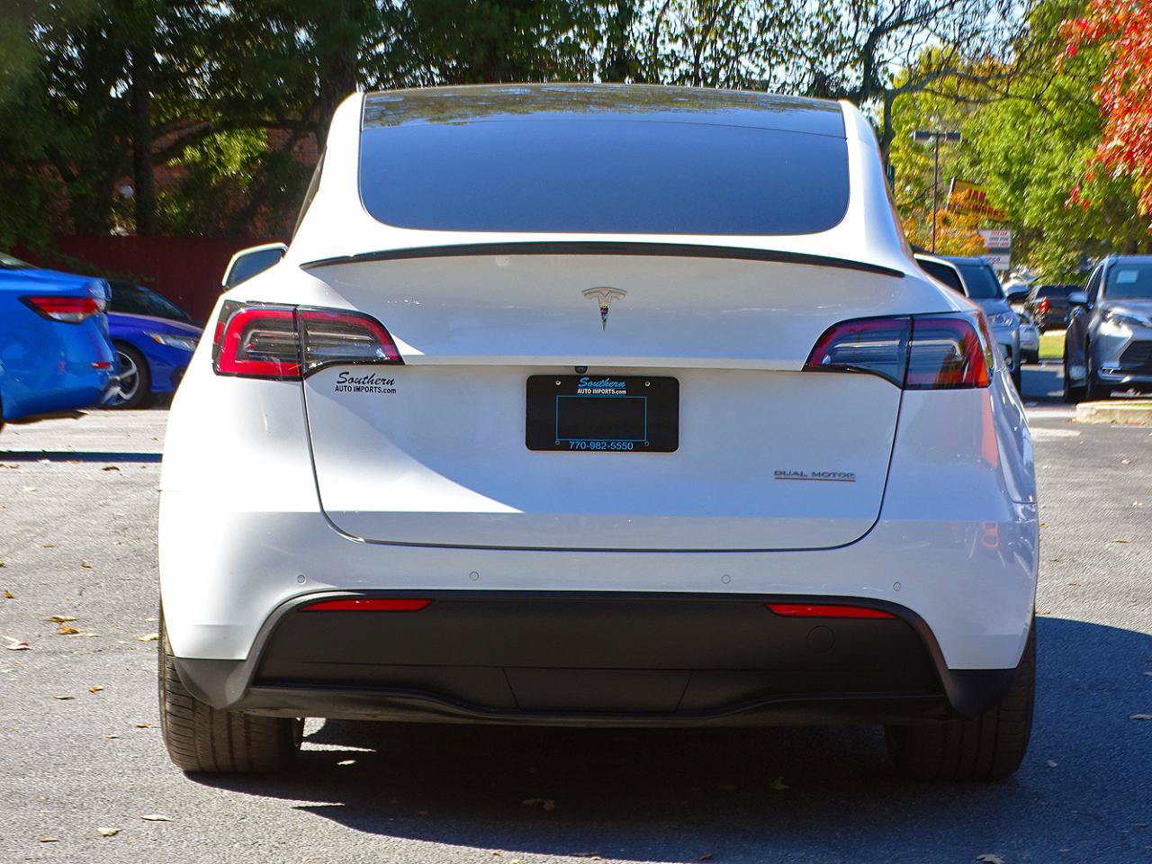 Used 2022 Tesla Model Y Performance AWD/4WD image 12