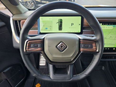Used 2023 Rivian R1T Adventure image 26
