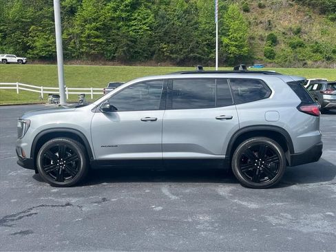 Used 2026 GMC Acadia Elevation w/ Black Edition FWD image 2