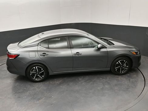 Used 2024 Nissan Sentra SV image 29