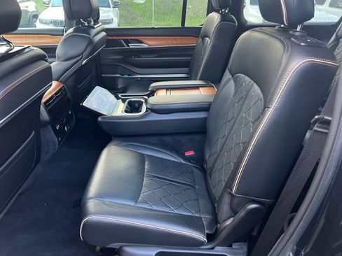 Used 2024 Jeep Grand Wagoneer L Series III image 13