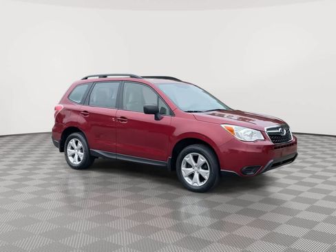 Used 2016 Subaru Forester 2.5i w/ Alloy Wheel Package AWD/4WD image 2
