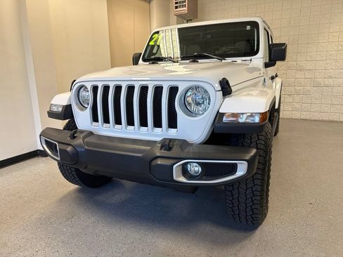 Used 2021 Jeep Wrangler Unlimited Sahara AWD/4WD image 37