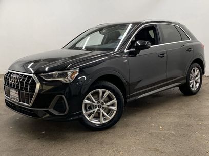 Used 2024 Audi Q3 2.0T Premium