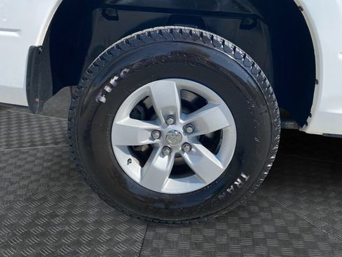 Used 2023 RAM 1500 Classic SLT w/ Protection Group AWD/4WD image 34