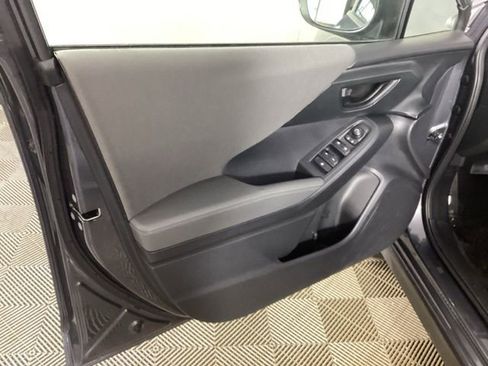 Used 2024 Subaru Crosstrek 2.0i Premium AWD/4WD image 14