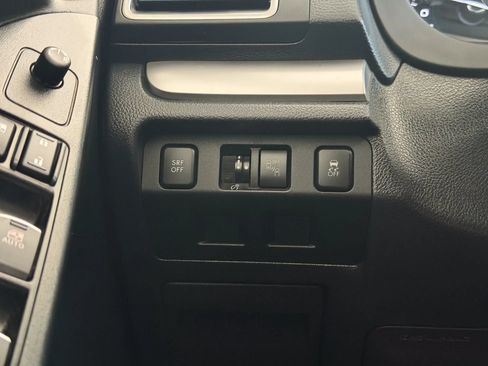 Used 2018 Subaru Forester 2.5i Premium AWD/4WD image 32