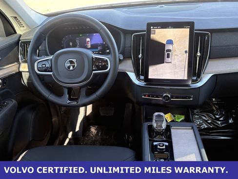 Certified 2025 Volvo XC90 B6 Plus image 14