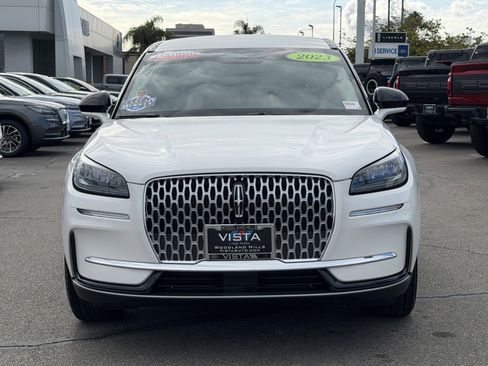 Certified 2023 Lincoln Corsair FWD image 2