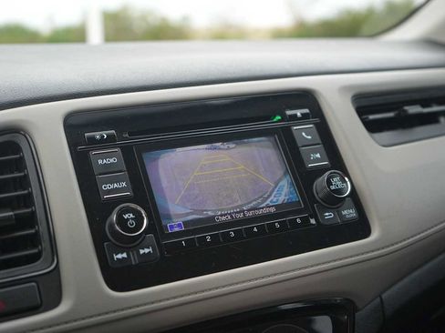 Used 2016 Honda HR-V LX image 22