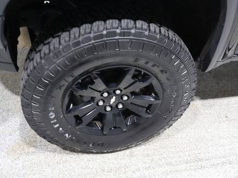 Used 2018 Chevrolet Colorado ZR2 w/ ZR2 Midnight Special Edition image 20