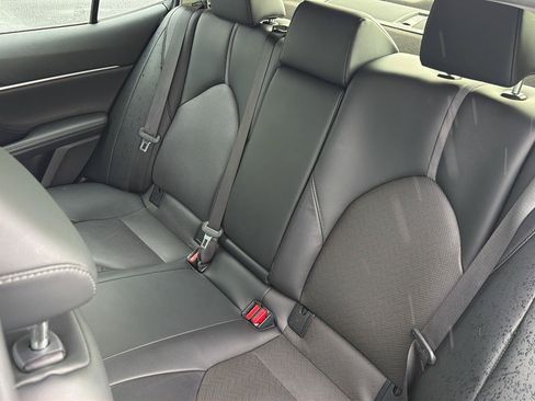 Used 2023 Toyota Camry XLE w/ Navigation Package FWD image 32