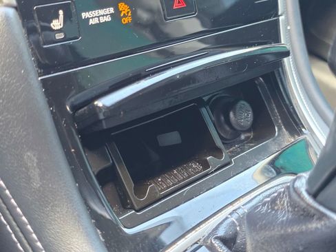 Used 2015 INFINITI Q50 Premium w/ Navigation Package RWD image 29