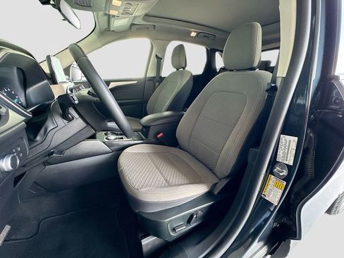 Certified 2022 Ford Escape SE w/ SE Sport Appearance Package FWD image 23