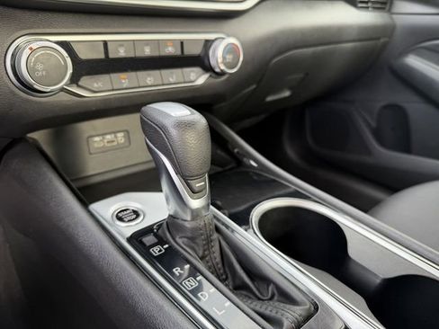 Used 2024 Nissan Altima 2.5 SV image 21