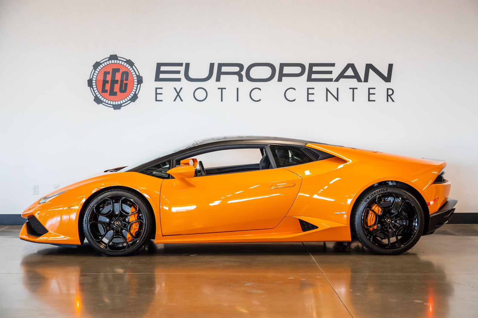 Used 2015 Lamborghini Huracan LP 610-4 AWD/4WD image 7