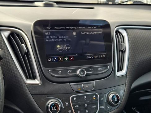 Used 2023 Chevrolet Malibu LT image 24