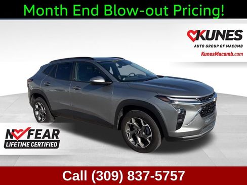 Used 2025 Chevrolet Equinox LT AWD/4WD image 1