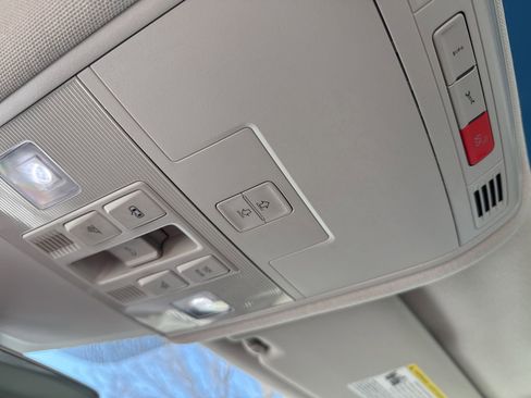 Used 2019 Volkswagen Golf Alltrack SEL image 22