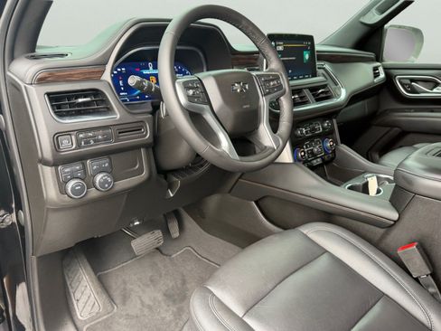 Used 2023 Chevrolet Tahoe Z71 AWD/4WD image 23