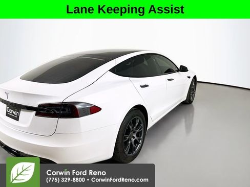 Used 2022 Tesla Model S image 7