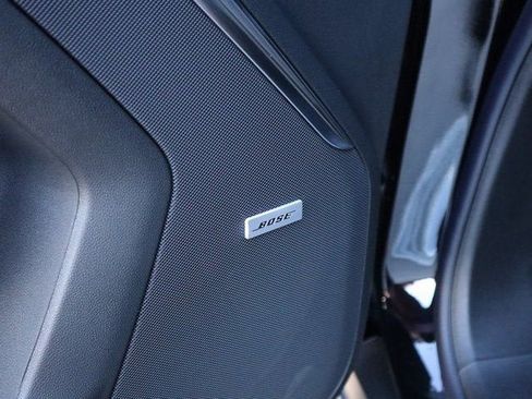 New 2026 GMC Yukon Denali w/ Sun & Power Step Package AWD/4WD image 24