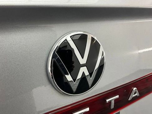 Used 2025 Volkswagen Jetta S FWD image 21