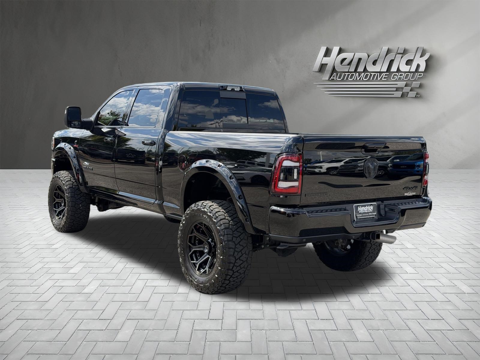 Used 2024 RAM 2500 Big Horn w/ Night Edition AWD/4WD image 8