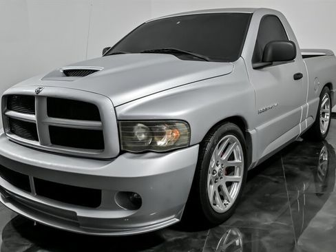 Used 2004 Dodge Ram 1500 Truck 2WD Regular Cab image 5