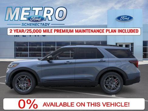 New 2026 Ford Explorer ST-Line w/ ST-Line Street Pack AWD/4WD image 4