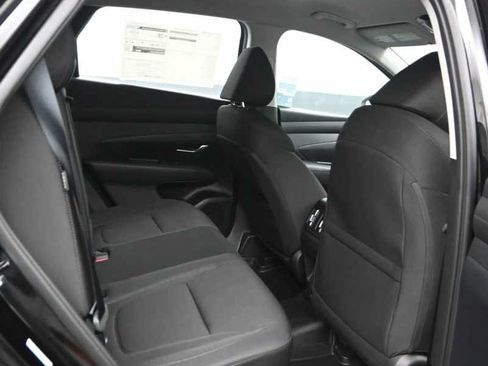 New 2026 Hyundai Tucson Blue SE FWD image 12