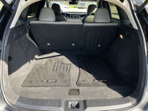 Used 2023 INFINITI QX50 Luxe image 28