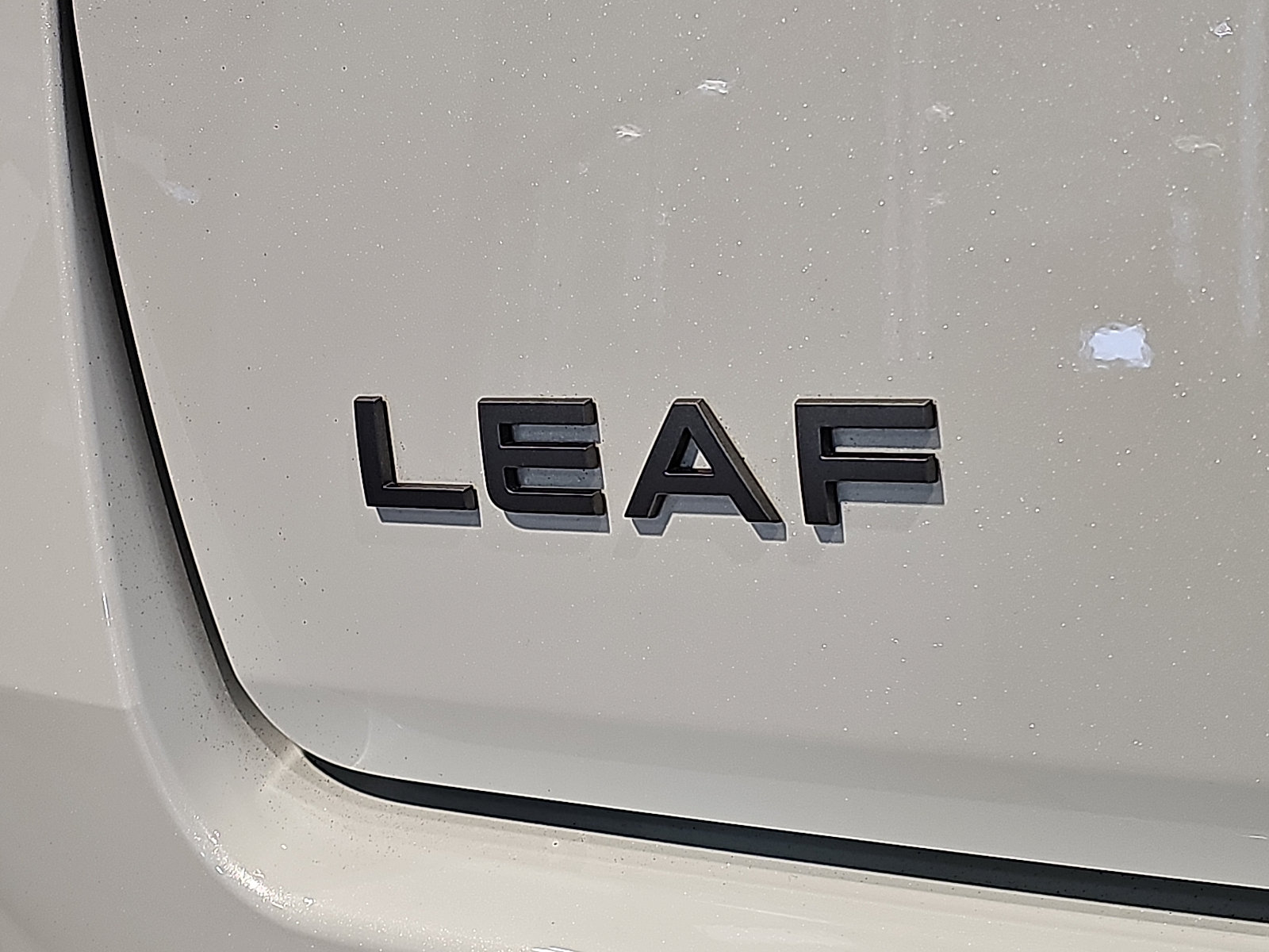 New 2026 Nissan Leaf Platinum+ w/ Cargo Package (Platinum+) FWD image 25