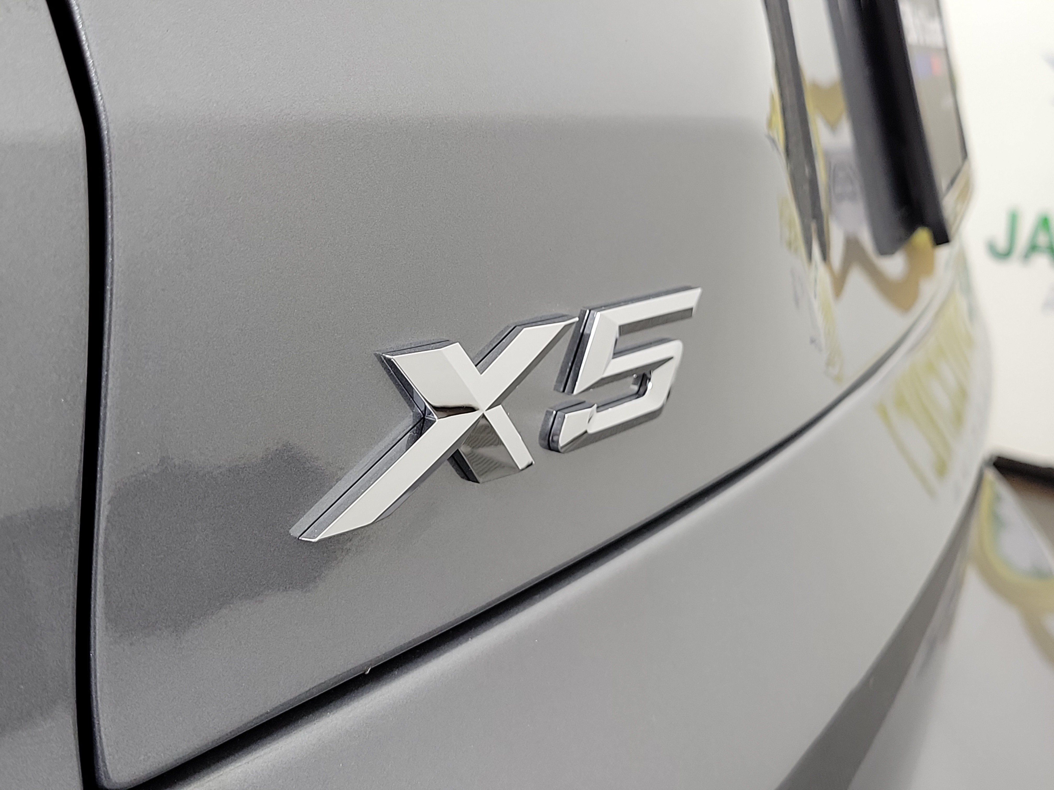 Certified 2026 BMW X5 xDrive40i w/ M Sport Package AWD/4WD image 23