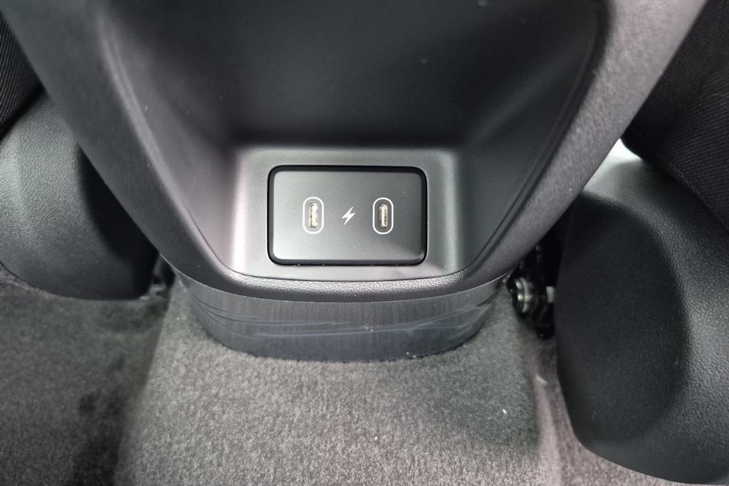 New 2026 Hyundai Elantra SEL Sport FWD image 15