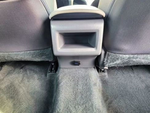 Used 2020 Toyota Camry LE image 35