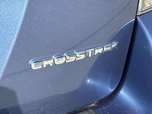 Used 2020 Subaru Crosstrek 2.0i Limited w/ Moonroof Package w/Navigation AWD/4WD image 13