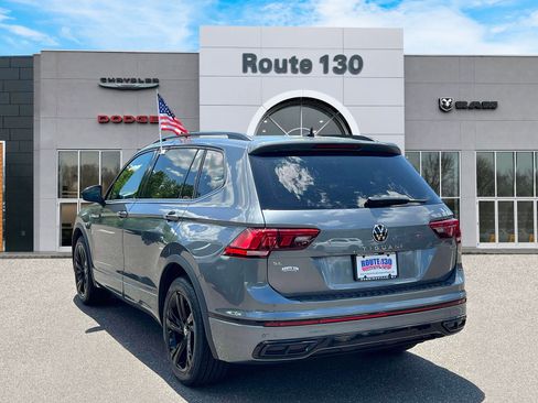 Used 2023 Volkswagen Tiguan SE R-Line FWD image 3