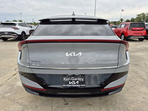 New 2025 Kia EV6 Wind image 7