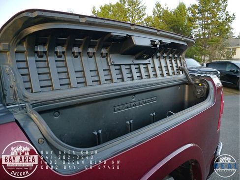 Used 2022 RAM 1500 Laramie image 9