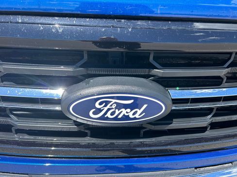 Used 2025 Ford F150 XLT w/ Equipment Group 301A Standard AWD/4WD image 9