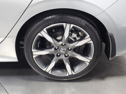 Used 2025 Honda Civic Sport Touring image 18