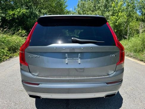 Used 2017 Volvo XC90 T6 Momentum w/ Vision Package AWD/4WD image 6