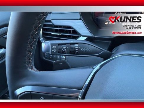 New 2026 GMC Acadia AT4 w/ LPO, Floor Liner Package image 44